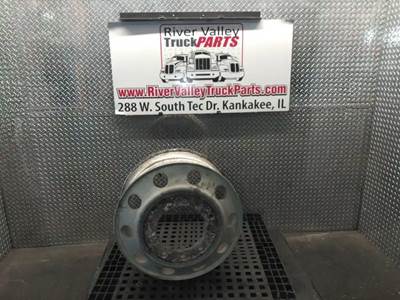 Good Used Unimount Rim. The Rim Has Been VIsually Inspected And Is In Good