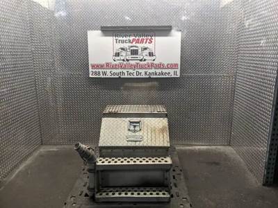 International 8600 Tool Box