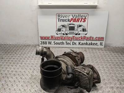 International MaxxForce 7 Turbocharger / Supercharger for a 2010 Ic Corporation PB105
