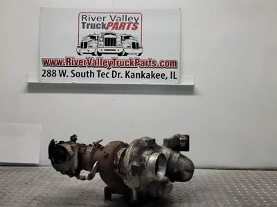 International MaxxForce 7 Turbocharger / Supercharger for a 2013 Ic Corporation PB105