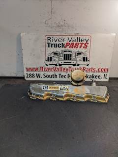 Caterpillar 3208 Valve Cover for a 1982 Ford 8000