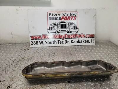 Caterpillar 3208 Valve Cover