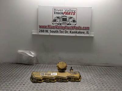 Caterpillar 3208 Valve Cover for a 1985 Ford LN7000
