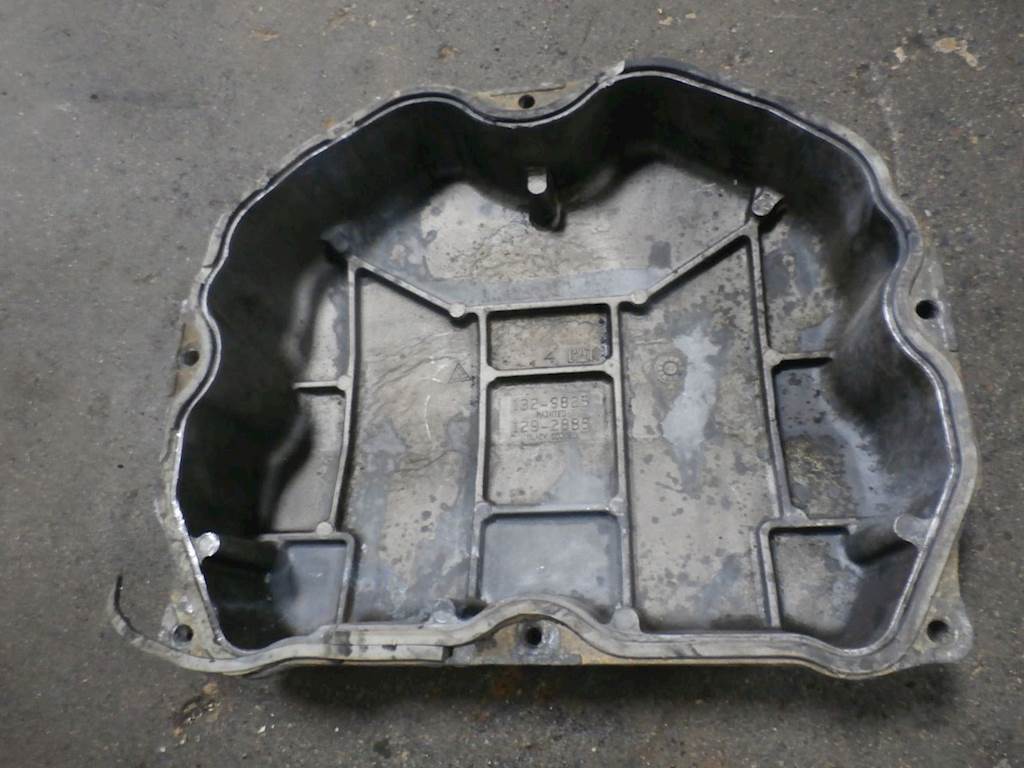 Caterpillar C12 Valve Cover For Sale Kankakee, IL P1874