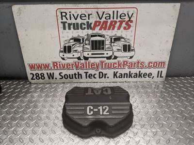 Caterpillar C12 Valve Cover for a 2004 Peterbilt 387