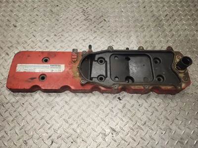 Cummins ISB 6.7L Valve Cover for a 2009 Blue Bird BB Conventional