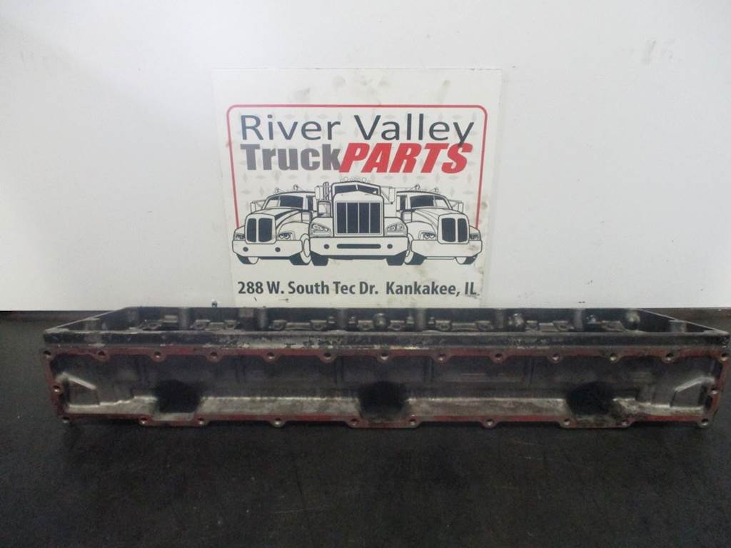 Cummins ISM Valve Cover For Sale Kankakee, IL P5755