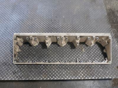 Cummins L10 Valve Cover