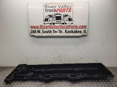 Detroit DD15 Valve Cover