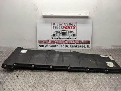 Detroit DD15 Valve Cover