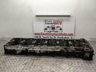 Detroit DD15 Valve Cover