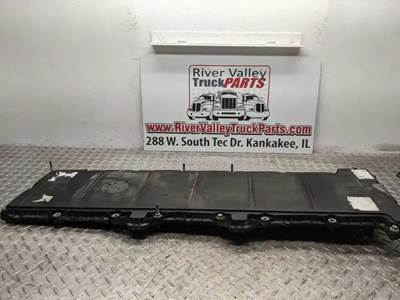 Detroit DD15 Valve Cover