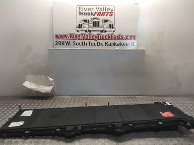 Detroit DD15 Valve Cover