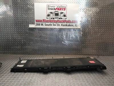 Detroit DD15 Valve Cover