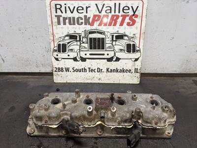 GM/Chev (HD) 6.6L DURAMAX Valve Cover for a 2003 GMC C5500