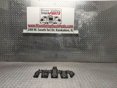 GM/Chev (HD) 6.6L DURAMAX Valve Cover for a 2009 Chevrolet Express
