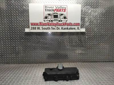 International A200 Valve Cover for a 2008 Ford LOW CAB FORWARD