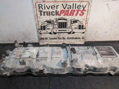 International MaxxForce 10 Valve Cover