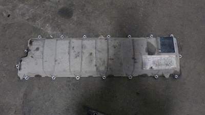 International MaxxForce 13 Valve Cover for a 2010 International PROSTAR