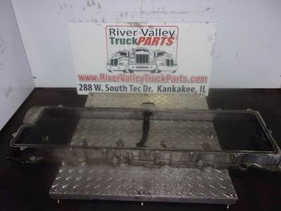 International MaxxForce 13 Valve Cover