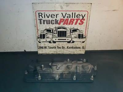 International MaxxForce 7 Valve Cover