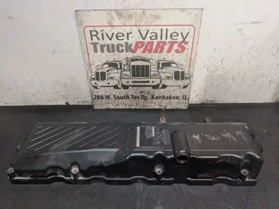 International MaxxForce DT Valve Cover for a 2010 Ic Corporation PB105