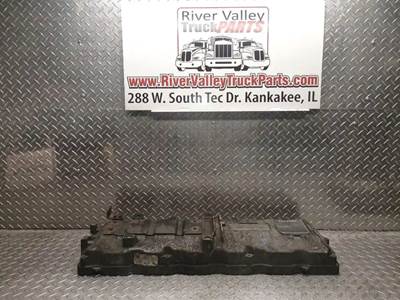 International MaxxForce DT Valve Cover