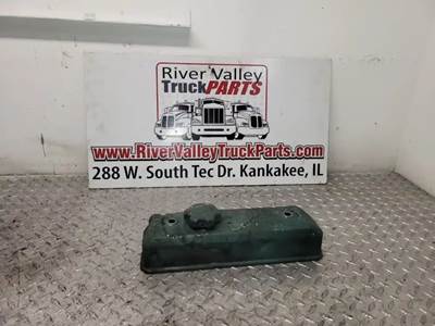 Volvo VED7 Valve Cover for a 2000 Volvo WXLL
