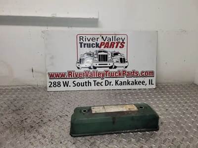 Volvo VED7 Valve Cover for a 2000 Volvo WXLL