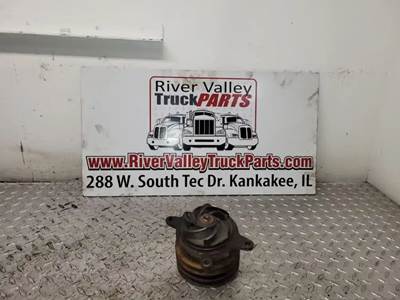 Caterpillar 3208 Water Pump