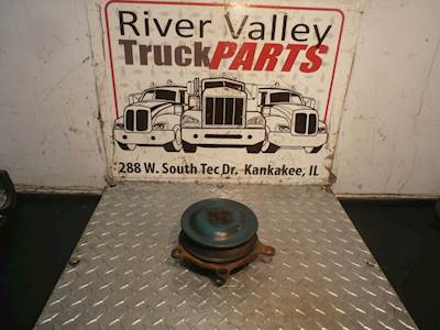 International DT466 Water Pump