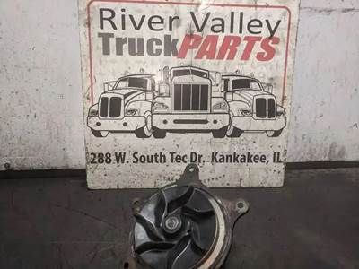 International DT466 Water Pump