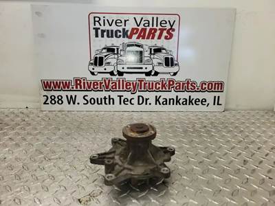 International MaxxForce 7 Water Pump