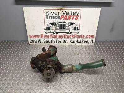 Volvo VED12 Water Pump