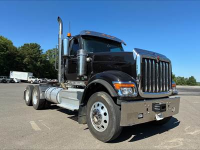 International HX Day Cab Truck - A26 475HP, 18 Speed Automatic