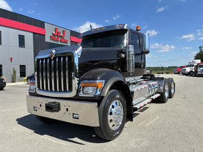 International HX Day Cab Truck - A26 475HP, 18 Speed Automatic