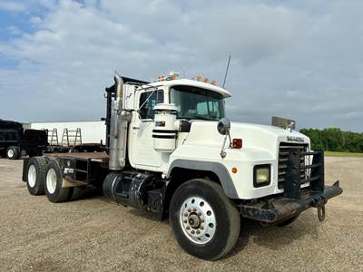 Mack RD688S Day Cab Truck - E7-350 350HP, 8Ll Manual