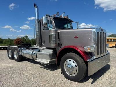Peterbilt 389 Day Cab Truck - Cummins 450HP, 13 Speed Manual