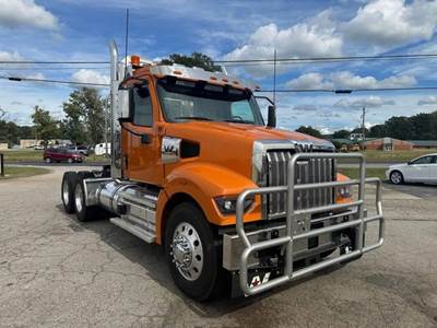 Western Star 49X Day Cab Truck - Detroit 470HP, 12 Speed Dt12 Automatic