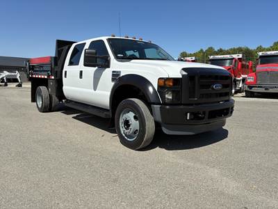 Ford F-450 XL Single Axle Dump Truck - 6.8L TRITON V10, Automatic, 9' Dump