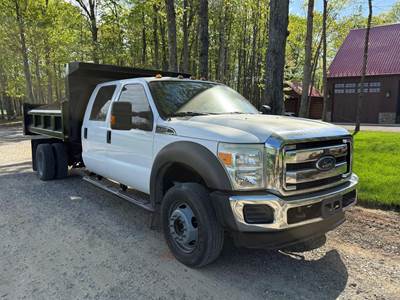 Ford F-450 XLT Single Axle Dump Truck - 6.8L TRITON V10, Automatic, 11' Dump