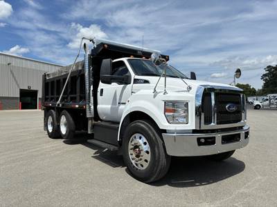 Ford F-750 XLT Single Axle Dump Truck - 6.7L POWER STROKE, Automatic, 14' Dump