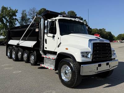 Freightliner 114SD PLUS Five Axle Dump Truck - Detroit 470HP, 6 Speed Allison Rds Automatic, 20' Dump