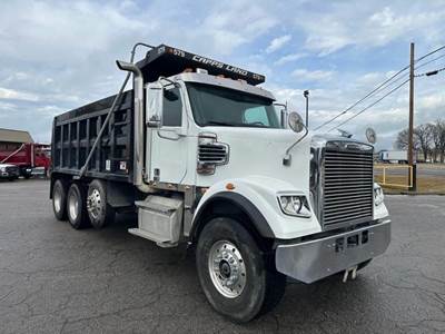 Freightliner Coronado 122 SD Tri Axle Dump Truck - Detroit 470HP, 6 Speed Allison Rds Automatic, 17' Dump