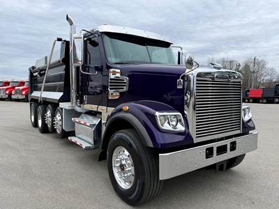 Freightliner Coronado 122 SD Quad Axle Dump Truck - Detroit 470HP, 6 Speed Allison Rds Automatic, 17' Dump