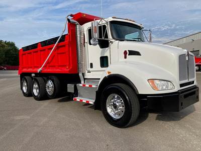 Kenworth T440 Tri Axle Dump Truck - Paccar 370HP, 6 Speed Allison Rds Automatic, 16' Dump