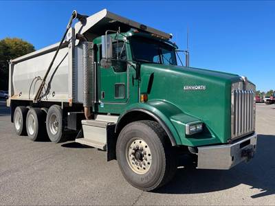 Kenworth T800 Tri Axle Dump Truck - Paccar 455HP, 6 Speed Allison Rds Automatic, 17.5' Dump