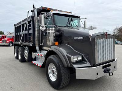Kenworth T800 Tri Axle Dump Truck - Cummins 450HP, 8Ll Manual, 16' Dump