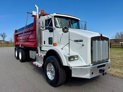 Kenworth T800 Dump Truck - Paccar 455HP, 8Ll Manual, 17' Dump