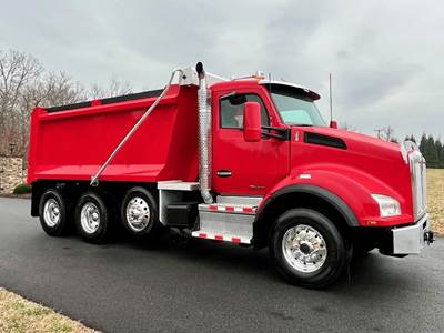 Kenworth T880 Tri Axle Dump Truck - Paccar 455HP, 6 Speed Allison Rds Automatic, 15.5' Dump